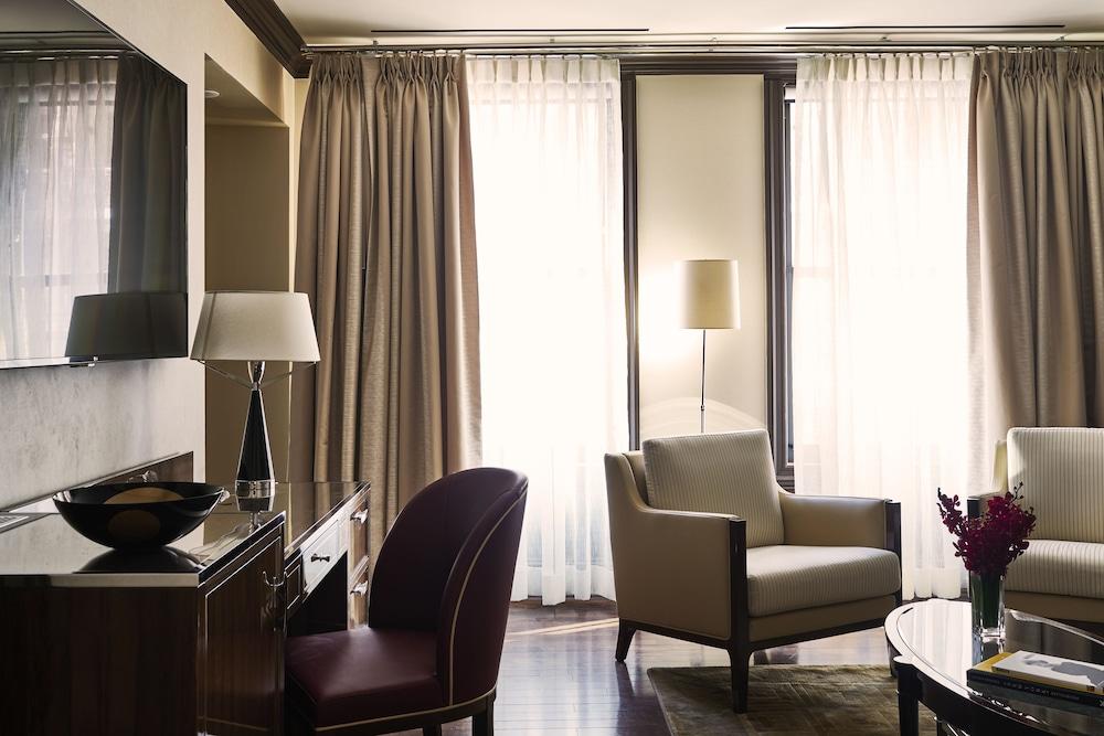 Iroquois New York Times Square Hotel Exterior photo A suite at the Mandarin Oriental, Munich
